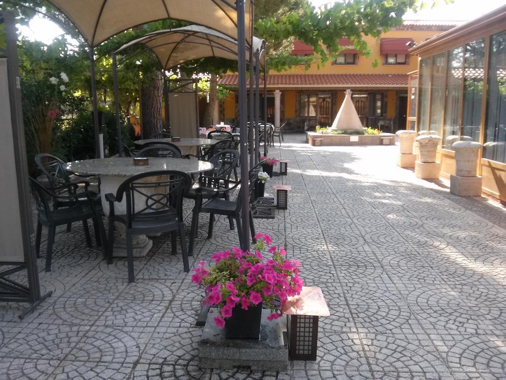 Gasthuis Isis Cuenca 2*